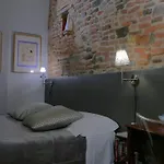 Bed & Breakfast Lo