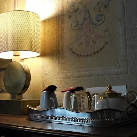 住宿加早餐酒店 Lo 皮斯托亚