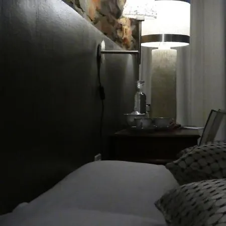 住宿加早餐酒店 Lo 皮斯托亚